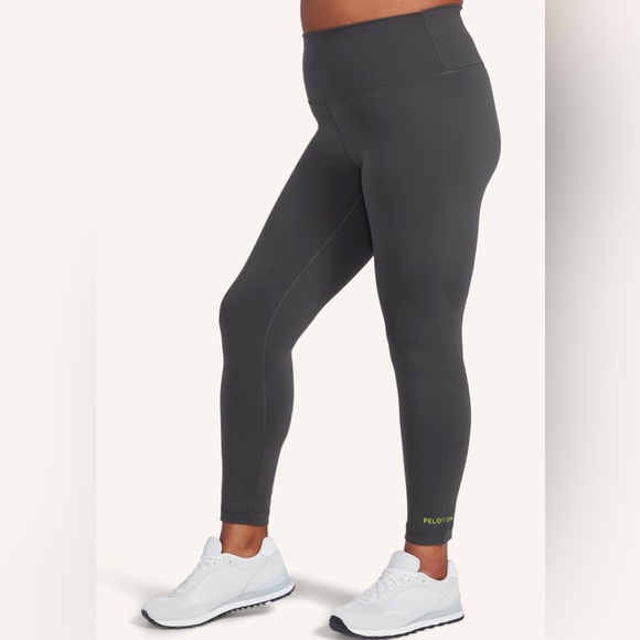 LULULEMON X PELOTON Wunder Train High Rise Tight 25” - Picture 2 of 11